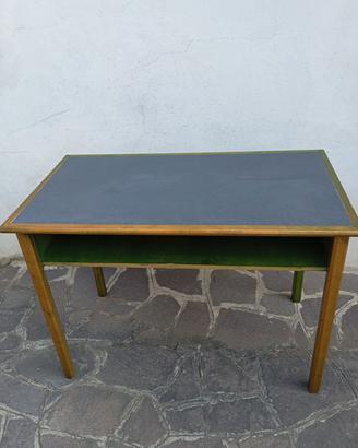 Scrivania artigianale 