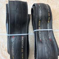 Lot de 2 pneus Hutchinson fusion 25mm