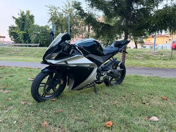 Yamaha YZF 125