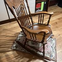 Sedia a dondolo vintage