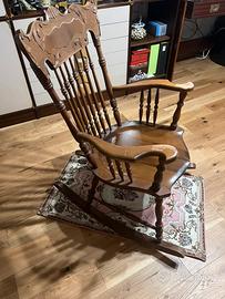 Sedia a dondolo vintage