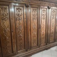 Mobile in legno massello