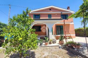 VILLA SINGOLA A FOGGIA