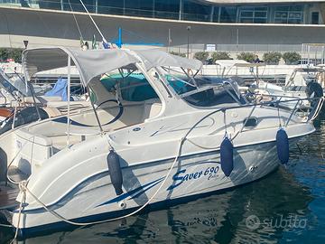 Saver 690 cabin