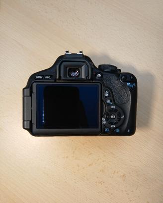 CANON 600D + EF-S 18-55 IS II KIT + ACCESSORI