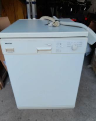 Lavastoviglie Miele