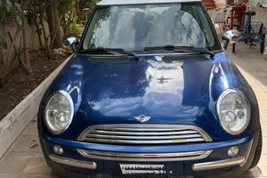 Mini Cooper 2200€