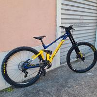 Mondraker summum rr 