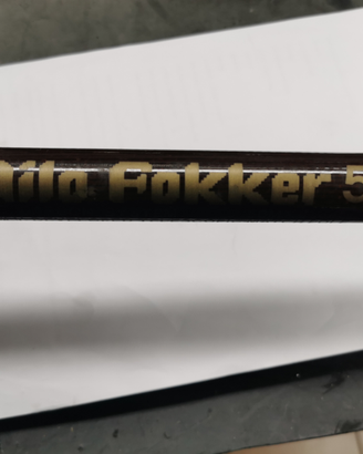 Canna da pesca Milo Fokker 550 carbonio