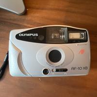 Fotocamera analogica olympus