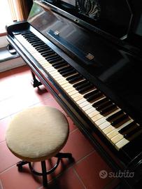 Pianoforte Verticale Gebr. Niendorf