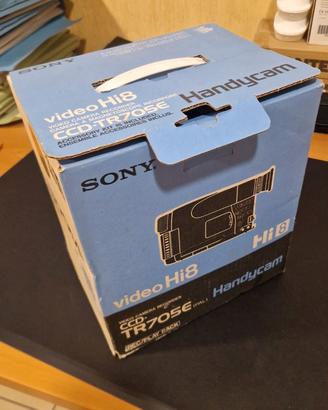 Videocamera Sony Handycam CCD-TR705E Hi8