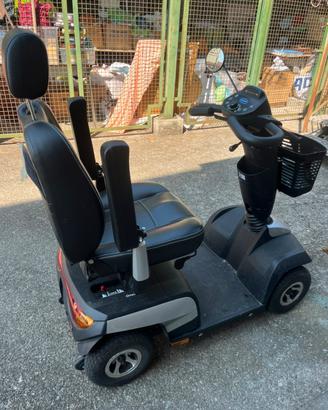 Scooter invacare disabili