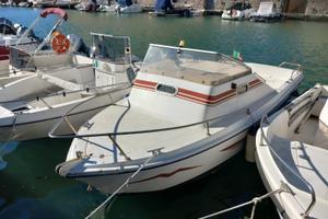 Gabbianella con diritto di ormeggio