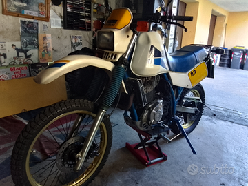 Suzuki dr 600