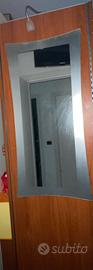 Specchio di legno