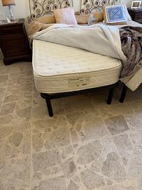 Materasso con  rete a doghe.