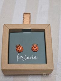 piccoli orecchini