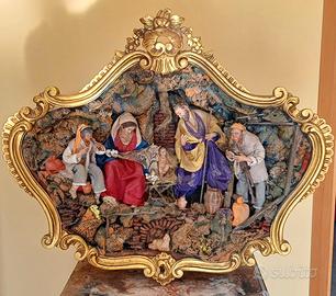 Presepe Napoletano in cornice dorata