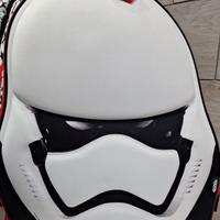 Zaino Star Wars Stormtrooper Disney da collezione.