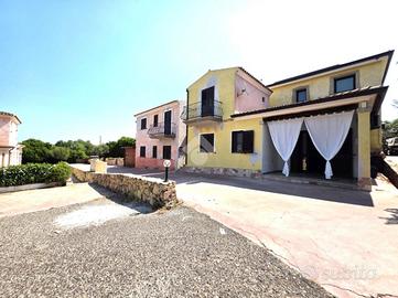 Villa a schiera d'angolo a budoni