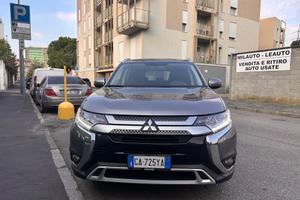 Mitsubishi Outlander 2.0 2WD GPL Bi-fuel Intense S