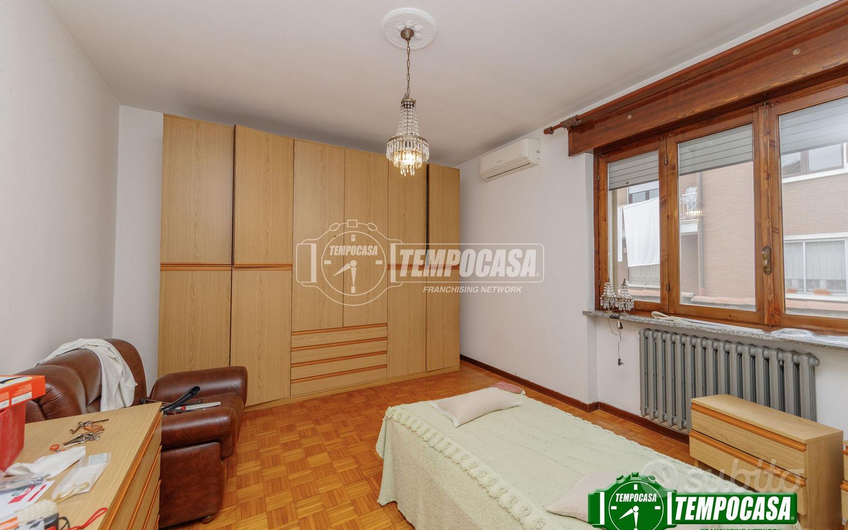 Casa – Besate - Altro