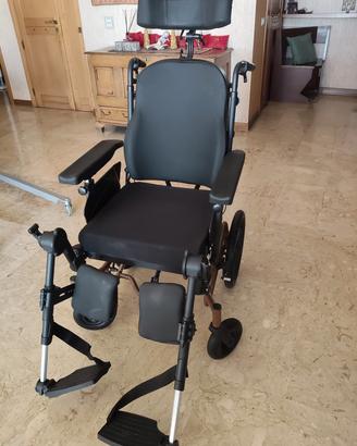 Carrozzina per Disabili INOVYS II EVO di Vermeiren