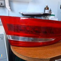 Faro posteriore SX Jaguar XE 2.0 D anno 2015-2019