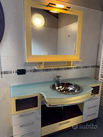 Mobile bagno in legno