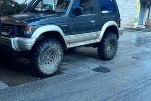 Pajero 3000 v6
