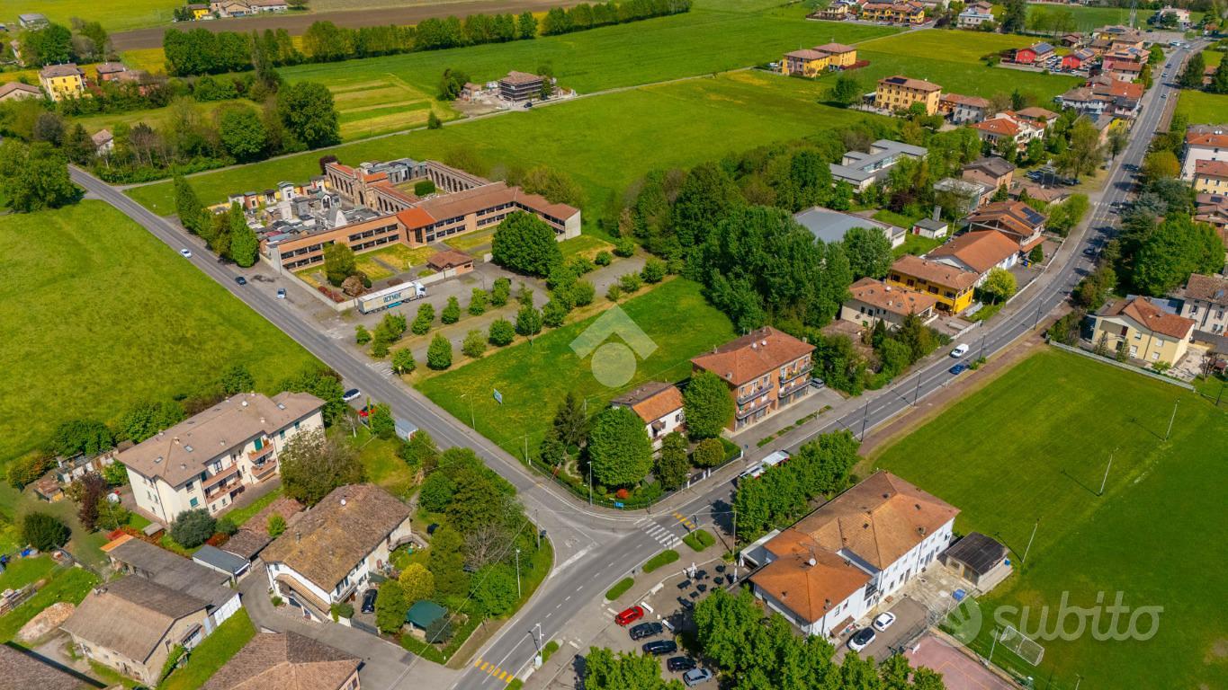 TER. RESIDENZIALE A REGGIO NELL'EMILIA - Vista 2