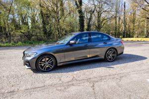 BMW 320d M Sport – Full Pacchetto M – 68.000 km