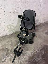 Adattatore per passeggiono