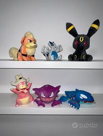 Lotto di peluche pokemon + carte pokemon
