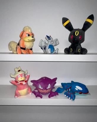 Lotto di peluche pokemon + carte pokemon