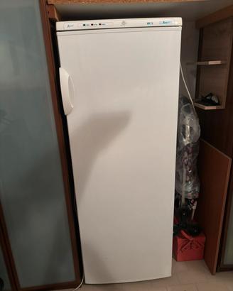Freezer beko