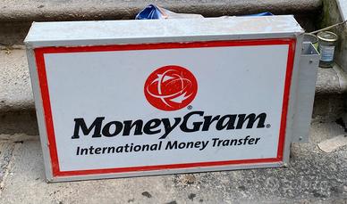 Insegna pubblicitaria. Luminosa