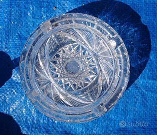 Posacenere svuotatasche in cristallo di Boemia