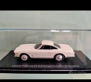 Neo scale Lancia Flaminia 3C 2.8 Pininfarina 1963