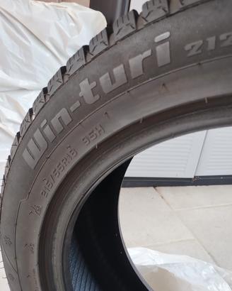 Gomme invernali 215/55/18