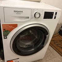 lavatrice hotpoint ariston 8kg NUOVA