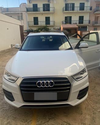 Audi Q3 bianca 115 000 km