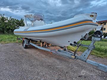 gommone  bat indian 680