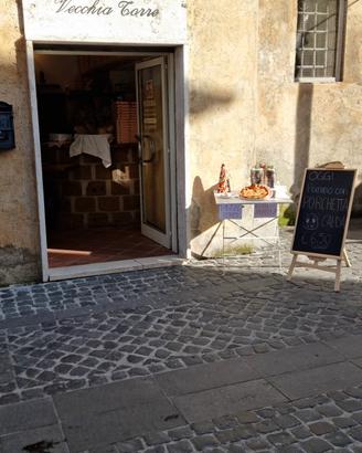 Pizzeria forno a legna