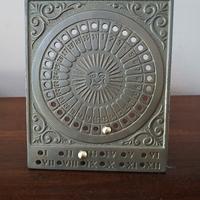 calendario perpetuo ottone o stagno pesante