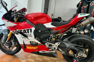 Ducati Panigale V4s model 2025