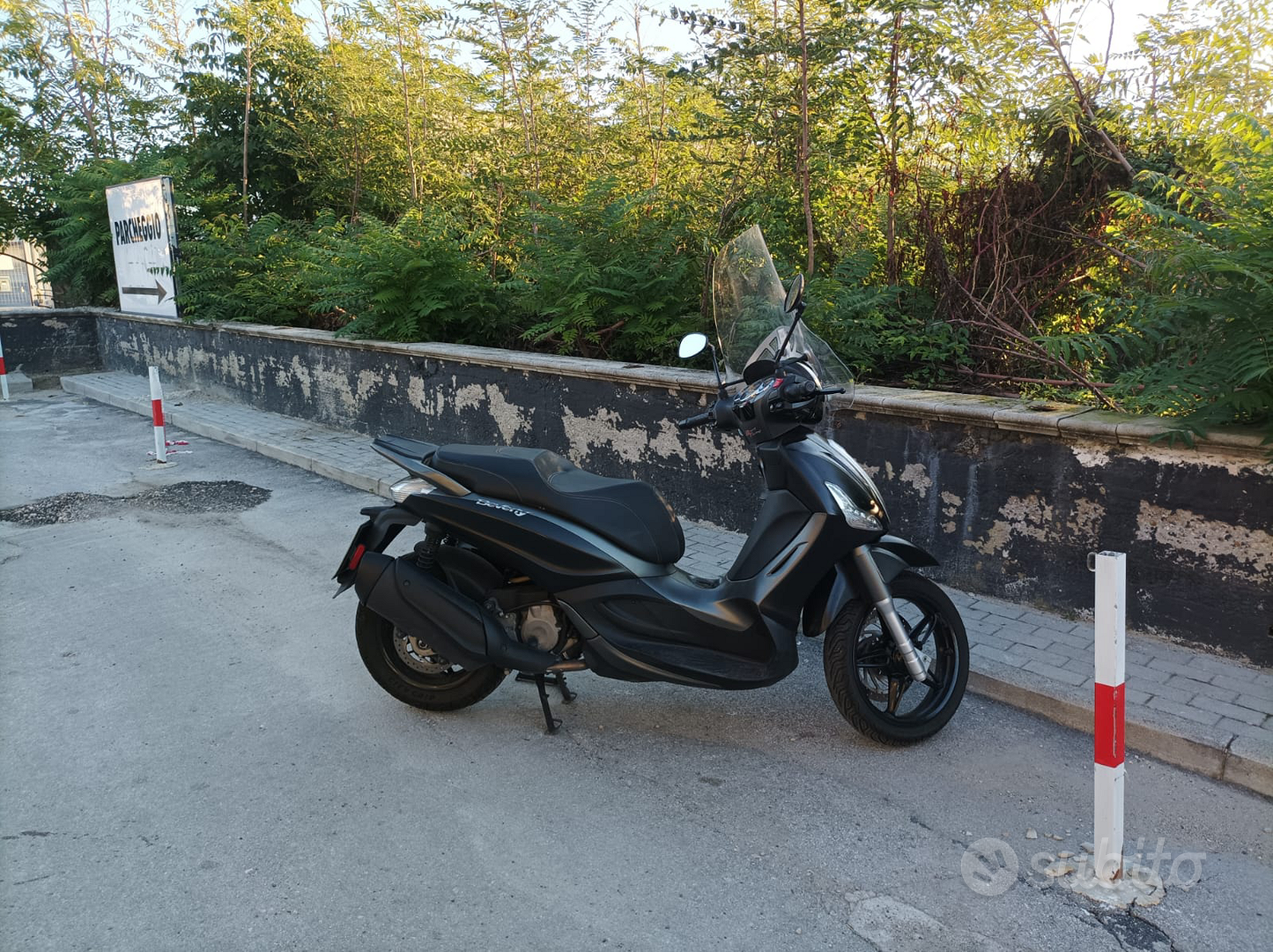 Beverly 350 2018 Moto e Scooter In vendita a Napoli
