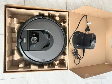 iRobot Roomba modello i7