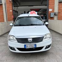 Dacia Logan MCV 1.6 GPL 7 posti Lauréate